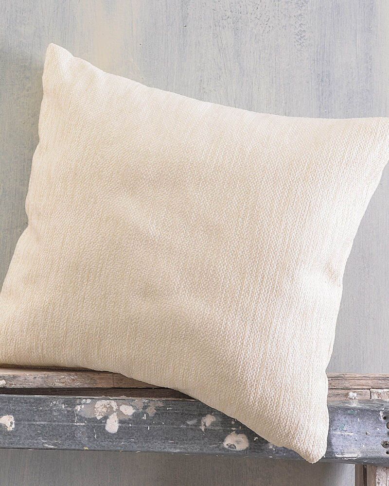 ESSIE ΕΚΡΟΥ - ΜΑΞΙΛΑΡΟΘΗΚΗ