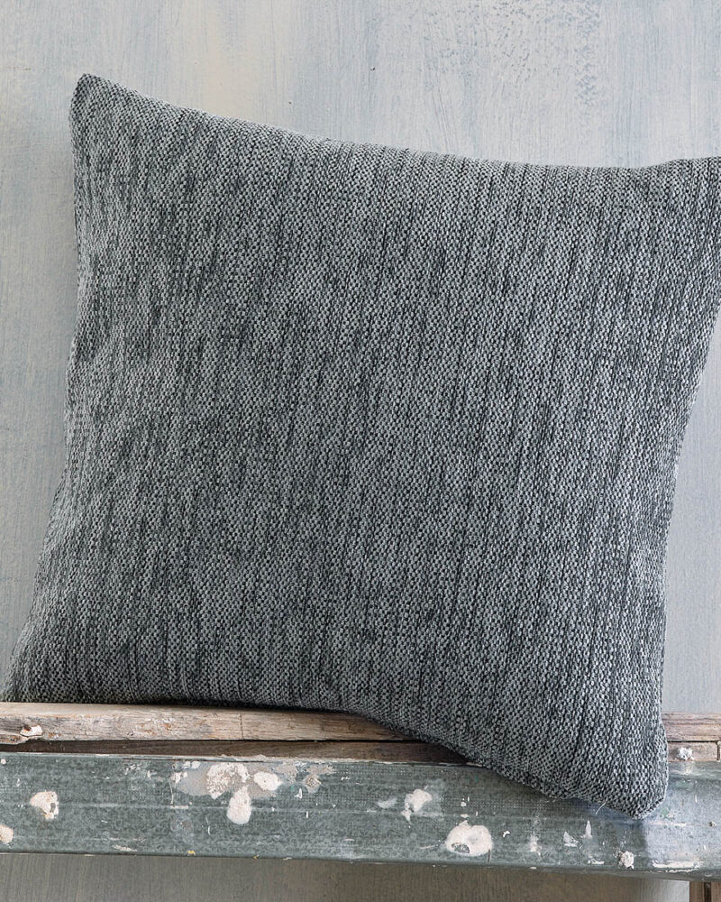 ESSIE ΓΚΡΙ ΣΚΟΥΡΟ - ΜΑΞΙΛΑΡΟΘΗΚΗ